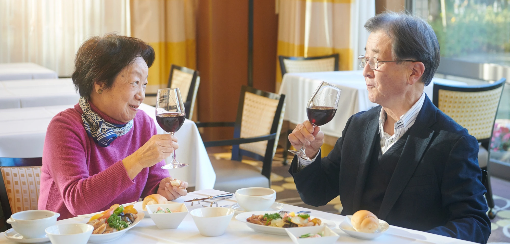 松本 香保子様の声:館内レストラン